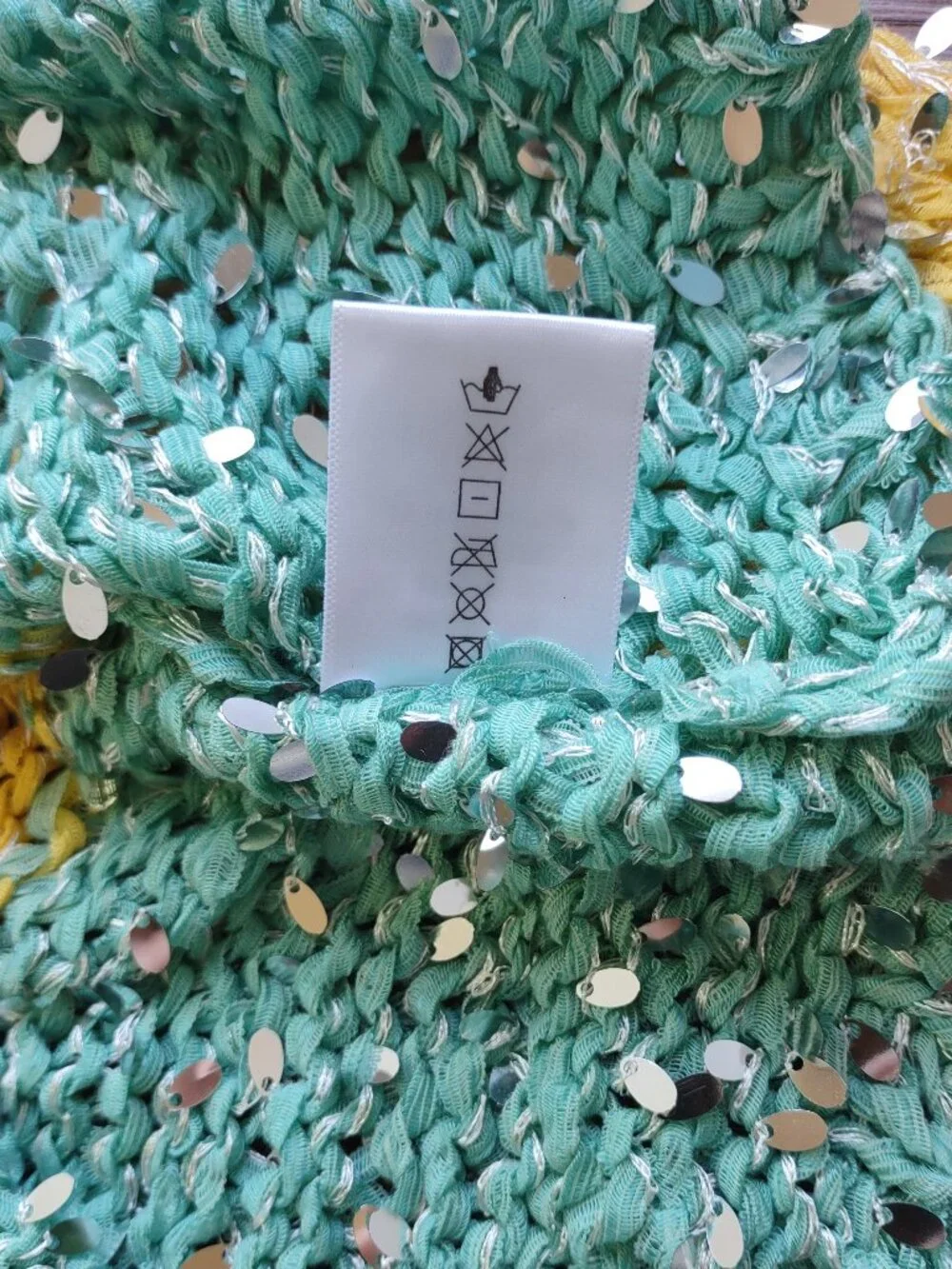 FARM Rio Brazil Sequin Cardigan Colorblock Stripe Boho *Flaws  Size G-Medium - Picture 16 of 16